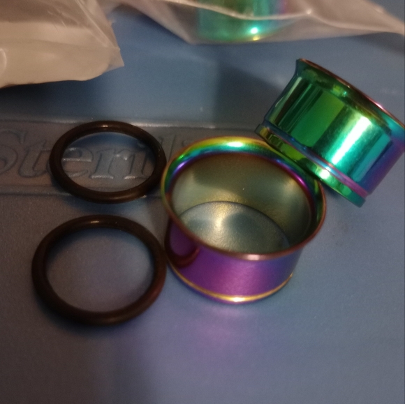 OIL SLICK SINGLE FLARE STAINLESS STEEL TUNNELS - Picture 2 of 6